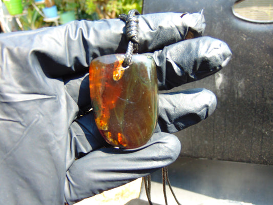 12 gram Pendant Indonesian Green Amber for Healing FRP9