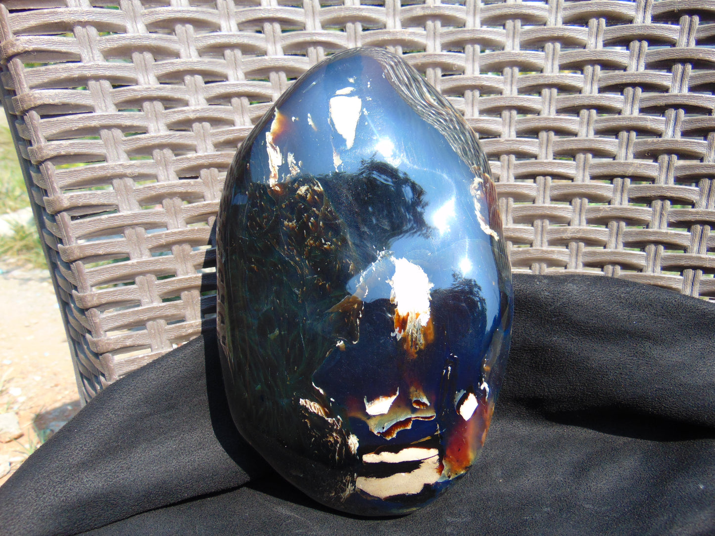 947 gr Full Polished Indonesian Blue Amber for Healing 26AR250