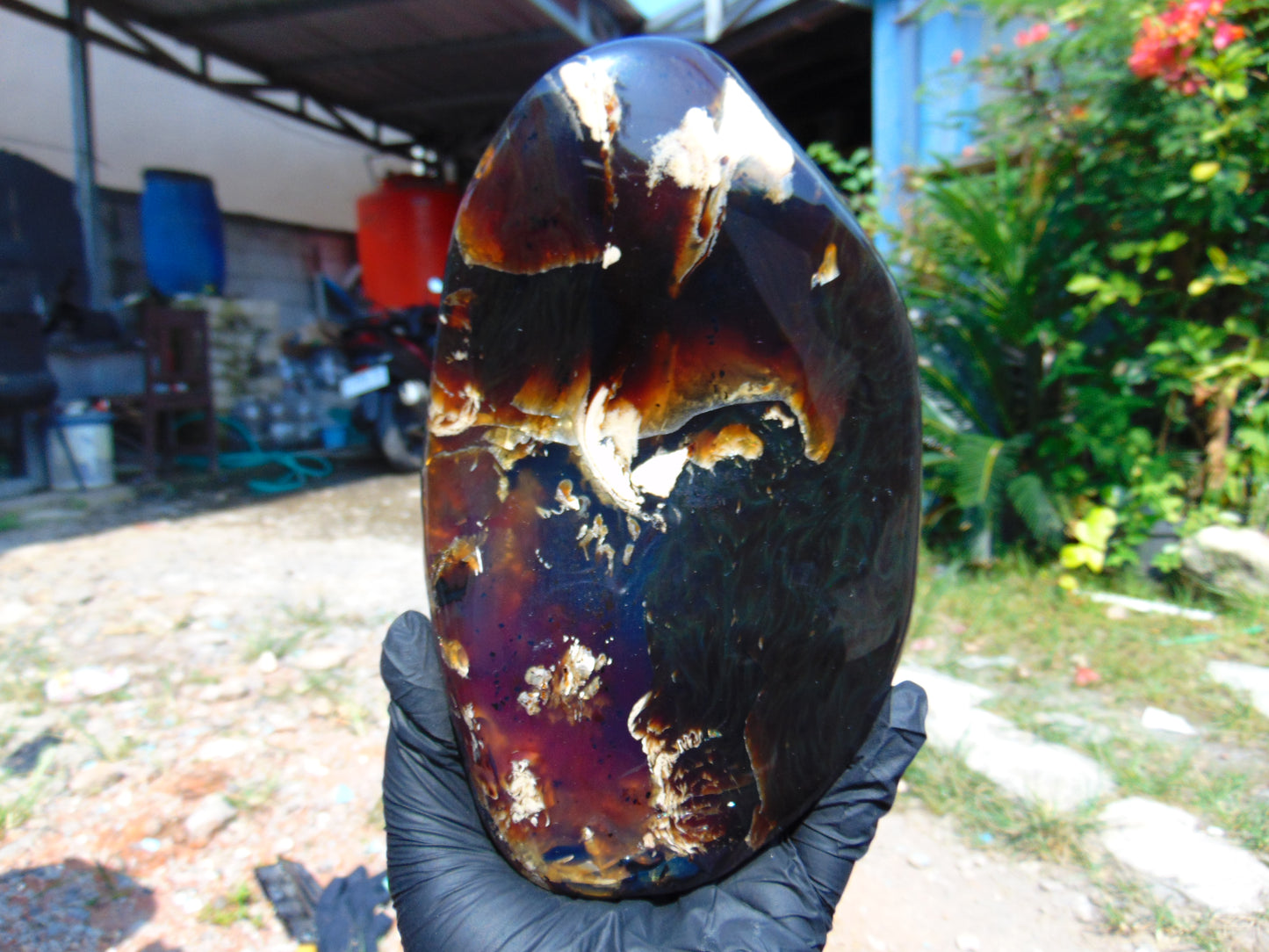 947 gr Full Polished Indonesian Blue Amber for Healing 26AR250