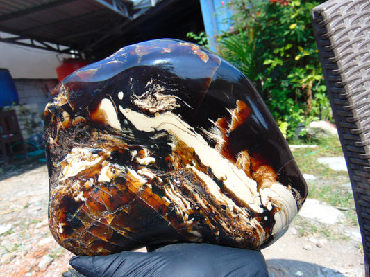 1885 gr Full Polished Indonesian Green Amber for Healing 26ML144