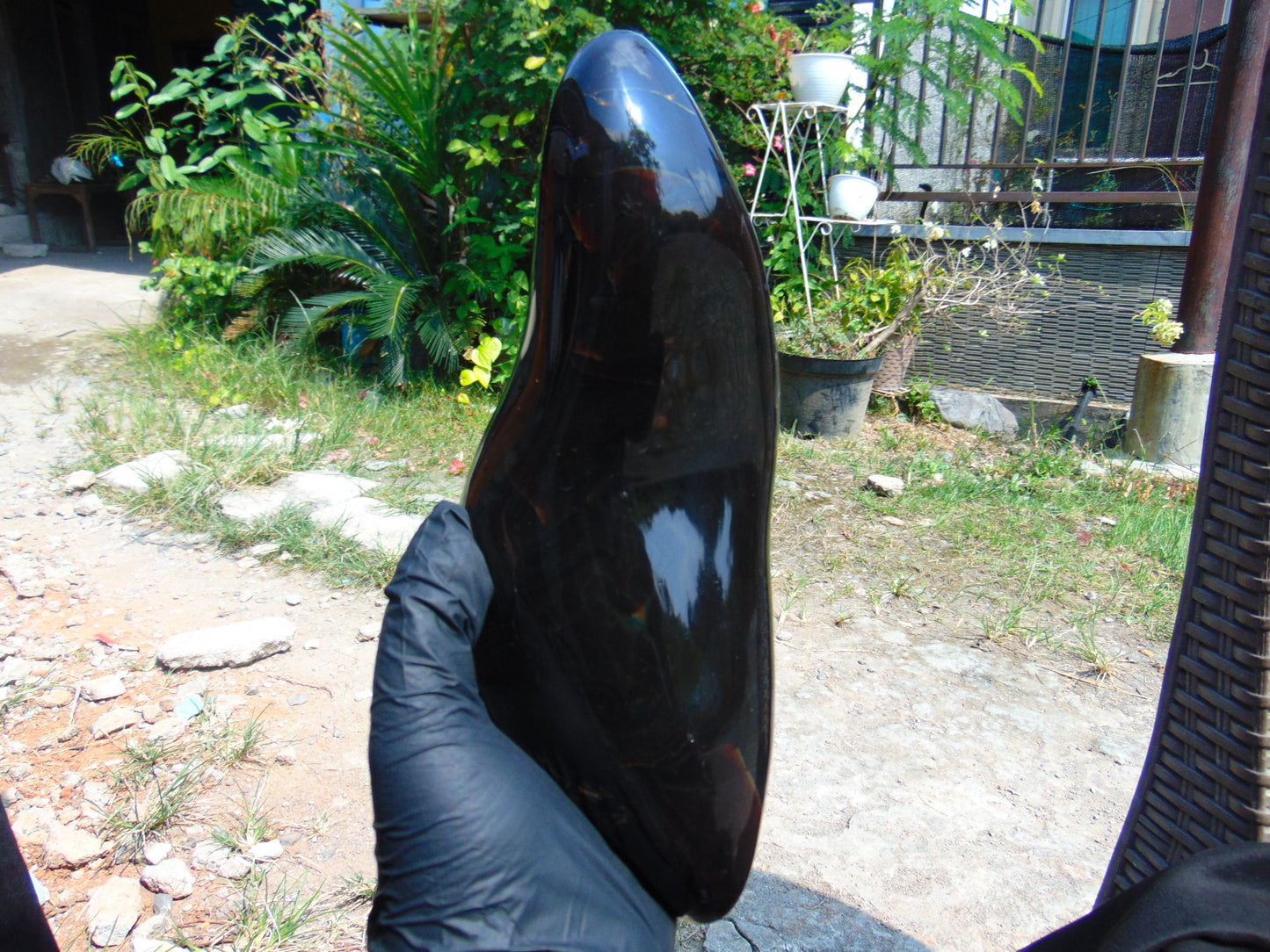 847 gr Full Polished Indonesian Dark Amber for Healing 26AR252