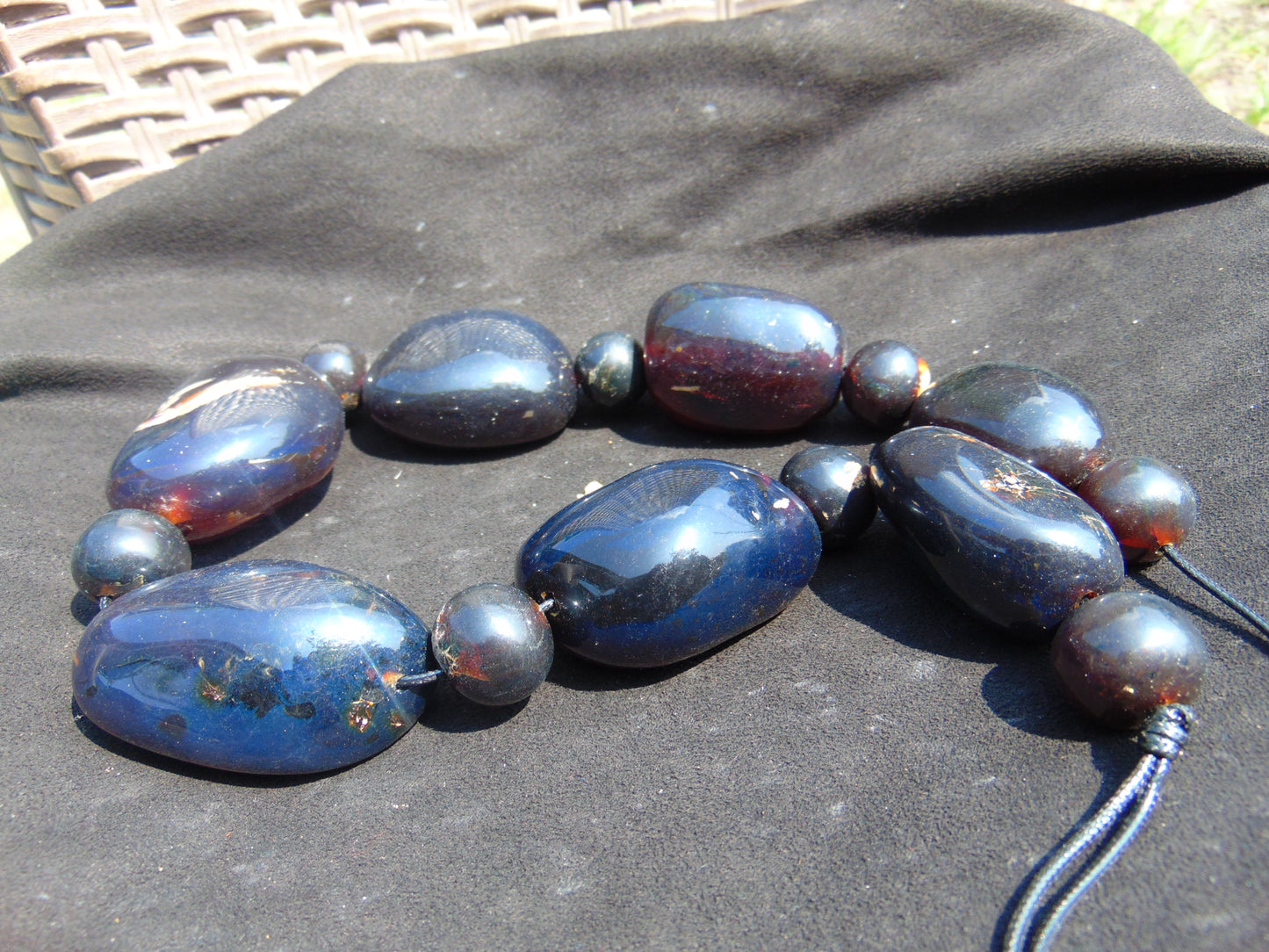 295 gram 15 Beads Big Necklace Indonesian Dark Blue Amber for Healing FR143