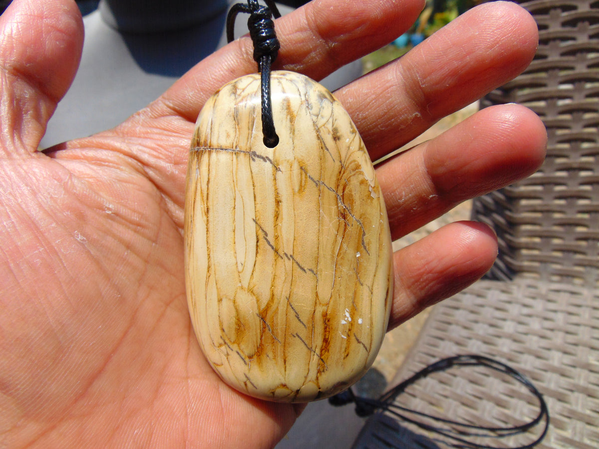 44 gr Genuine Natural Indonesian Yellow Cream Amber Big Pendant 26CPX26