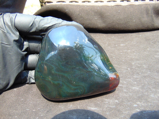 131 gram Full polished Indonesian Green Amber for Healing ML73
