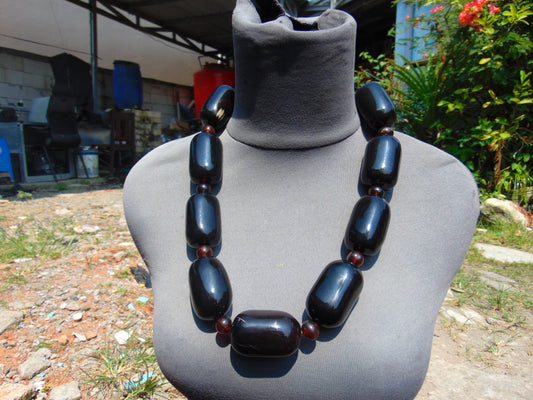 276 gram 17 Beads Big Necklace Indonesian Amber for Healing NE4
