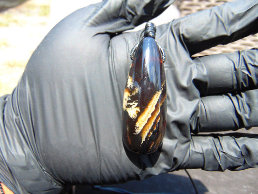 16 gr Teardrop Pendant Indonesian Amber for Healing 25Y22