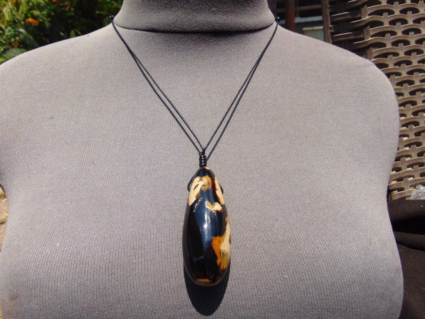 13 gr Teardrop Pendant Indonesian Blue White Amber for Healing 25A42