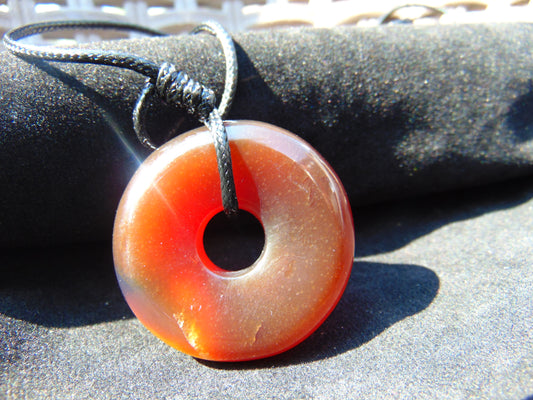 12 gr Donut Pendant Indonesian Amber for Healing 2Y235