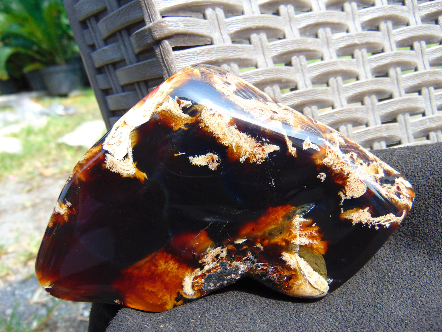 98 gram Slab polished Indonesian Sumatra Cherry Red Amber for Healing 25Y107