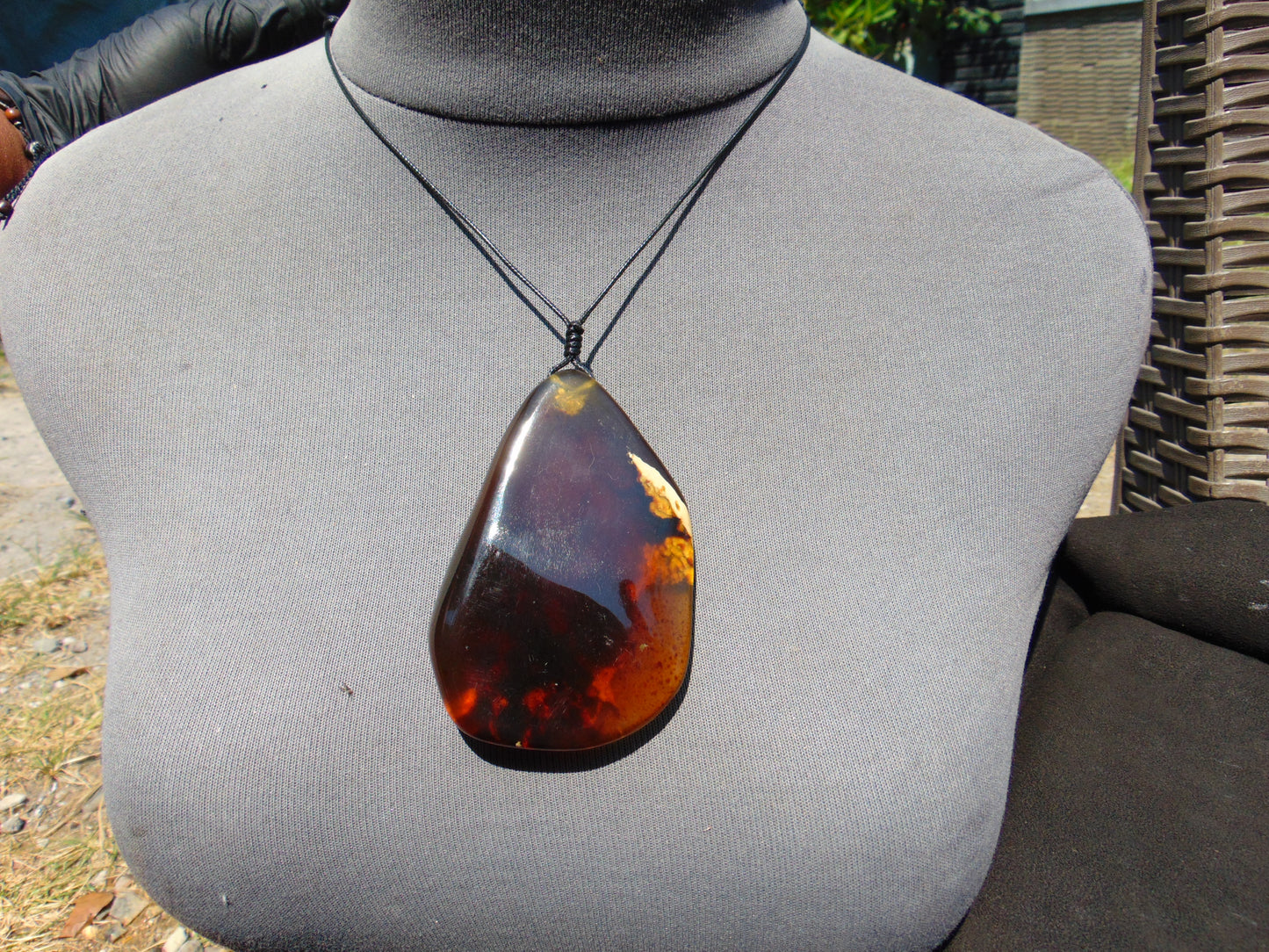 45 gr Pendant Indonesian Amber for Healing 25F5