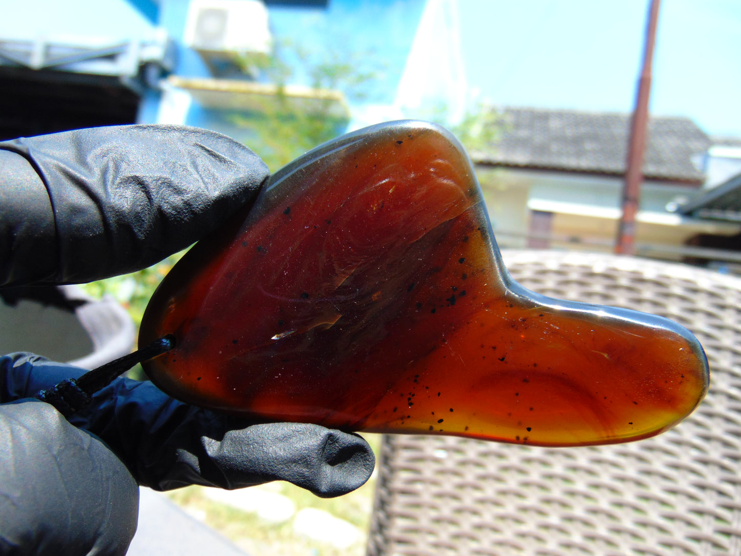 45 gr Pendant Indonesian Red Blue Amber for Healing 25F1