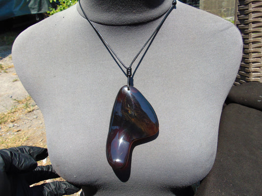 45 gr Pendant Indonesian Red Blue Amber for Healing 25F1