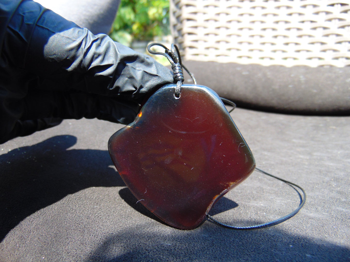 25 gr Pendant Indonesian Crystal Red Amber for Healing D2
