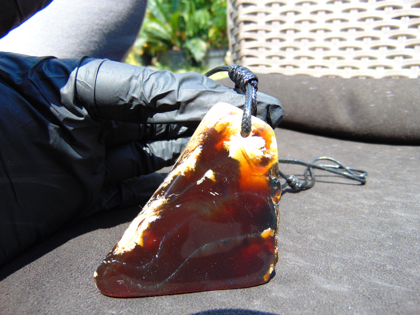 35 gr Pendant Indonesian Amber for Healing A154