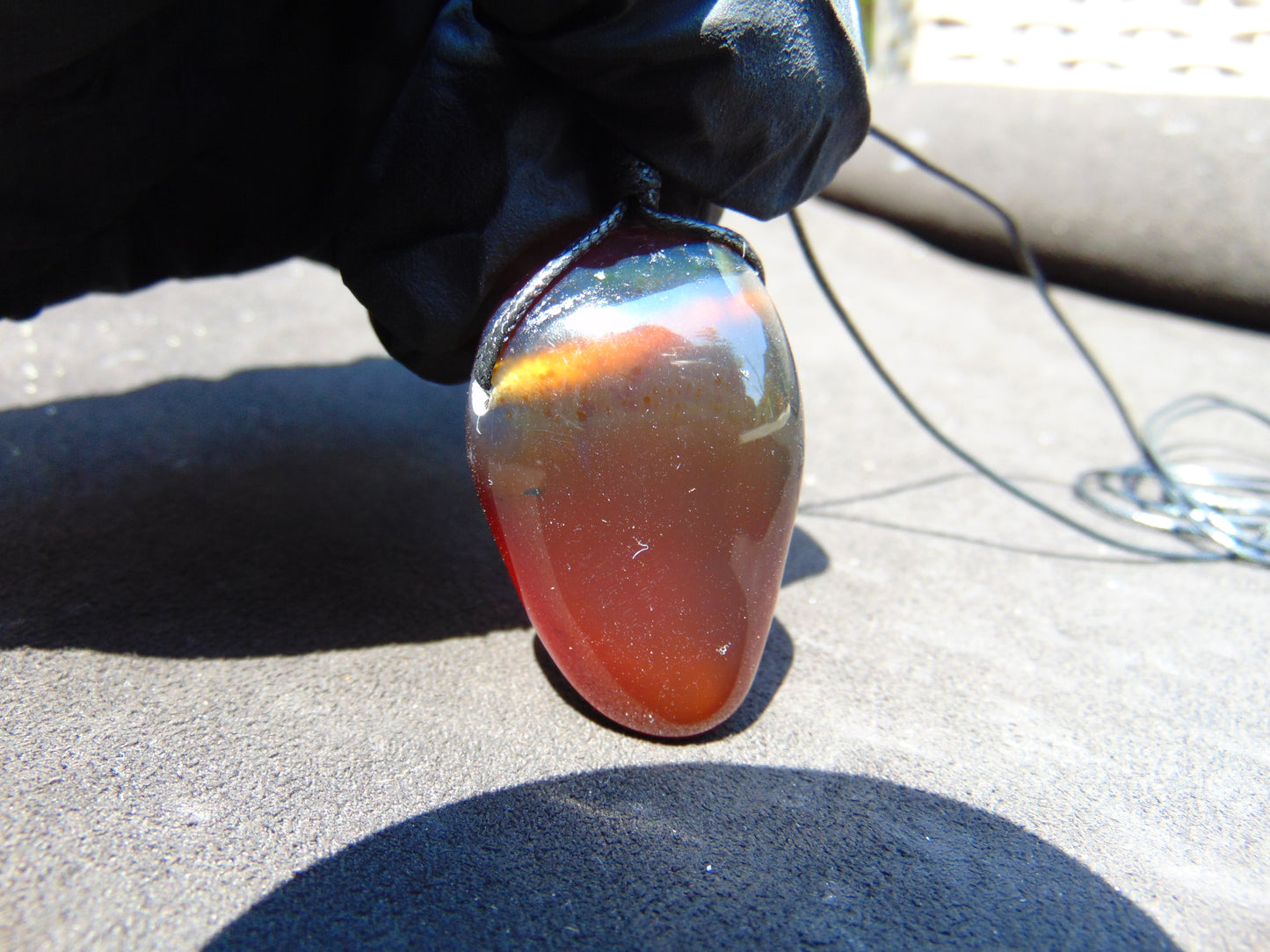 17 gr Pendant Indonesian Crystal Red Amber for Healing RB35