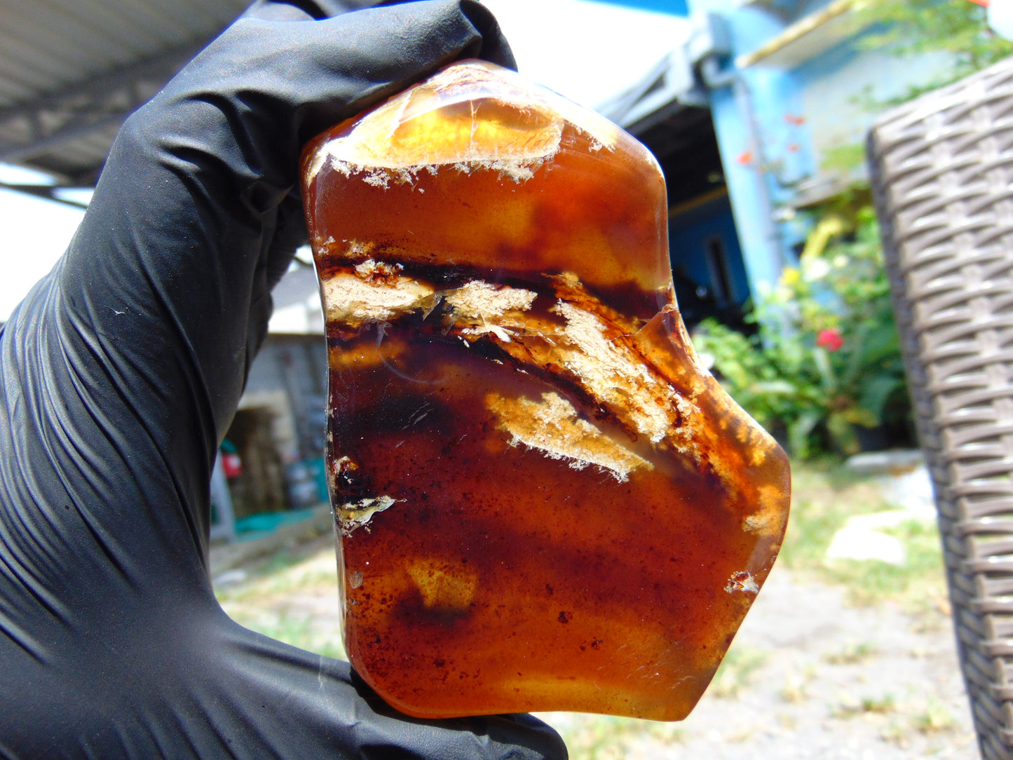 84 gram Slab polish Indonesian Sumatra White Honey Yellow Amber for Healing 25Y129