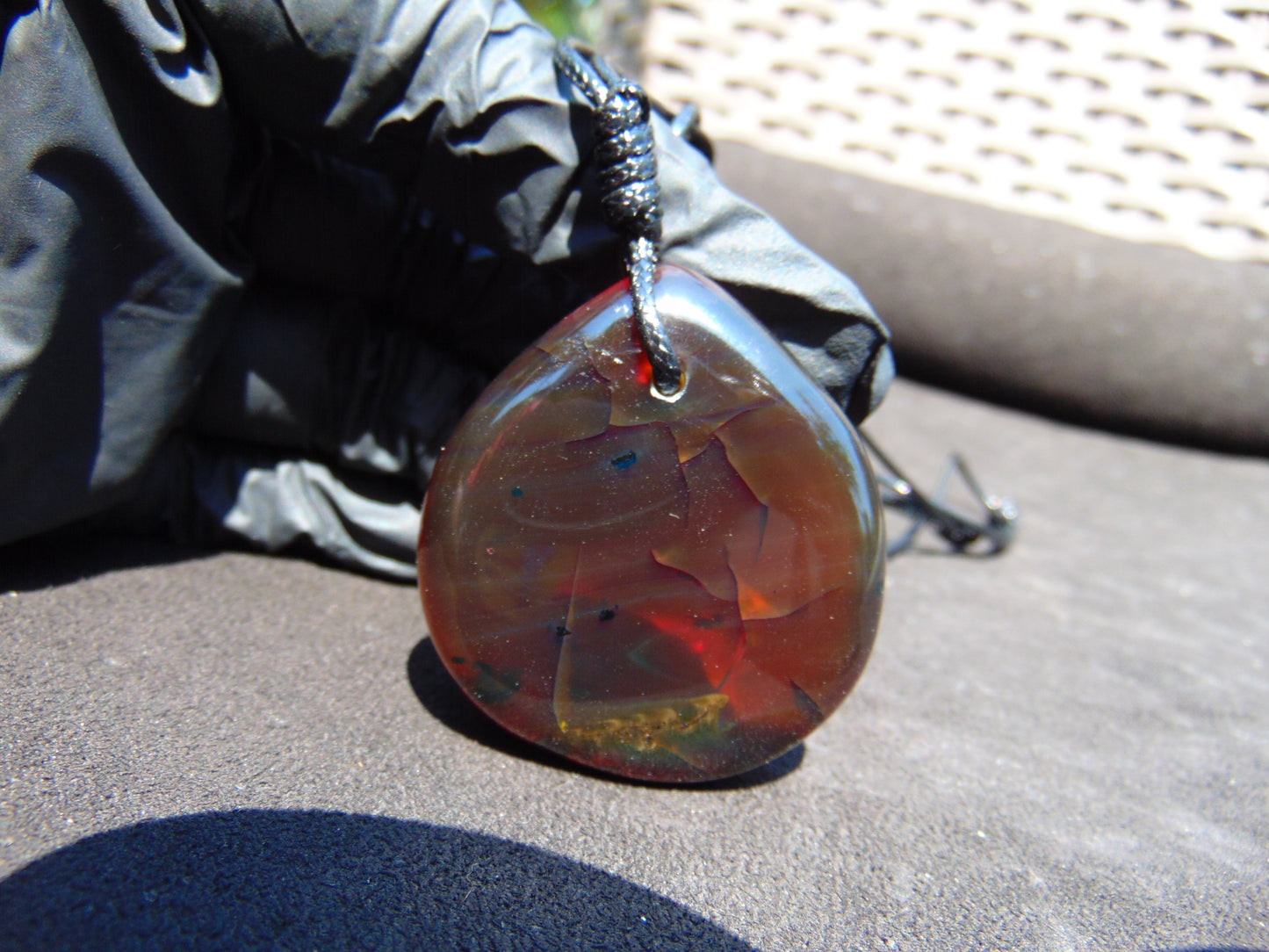 20 gr Pendant Indonesian Inclusion Cyratal Red Amber for Healing PDY536