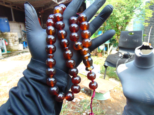 92 gr Tasbih Mesbah Rosary 33+2 Beads 16 mm Indonesian Red Amber for Healing 26RF1
