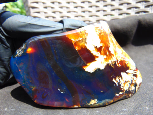119 gram Slab polished Indonesian Sumatra Yellow Blue Amber for Healing 25N156