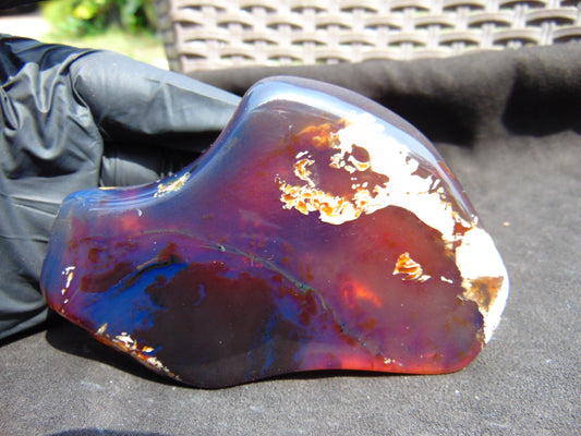 100 gram Slab polished Indonesian Sumatra Yellow Blue Amber for Healing 25N154