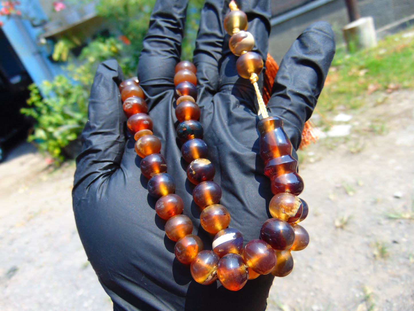 30 gr Hand Tasbih 33+3 Beads 10 mm Indonesian Yellow Bluish Amber for Healing TB11i37