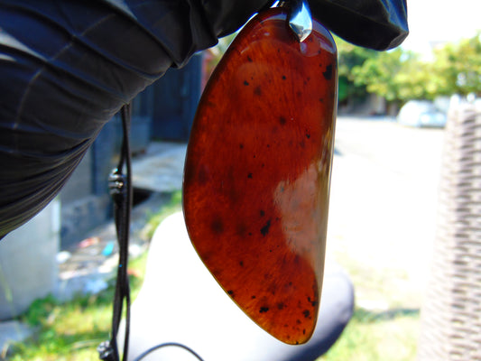 21 gr Pendant Indonesian Inclusion Red Amber for Healing PE20