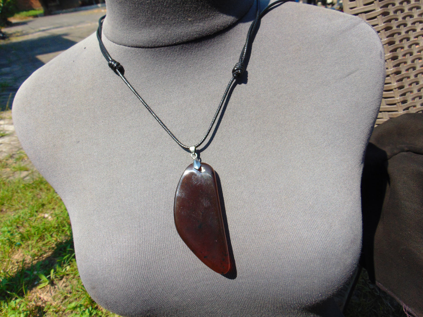 21 gr Pendant Indonesian Inclusion Red Amber for Healing PE20