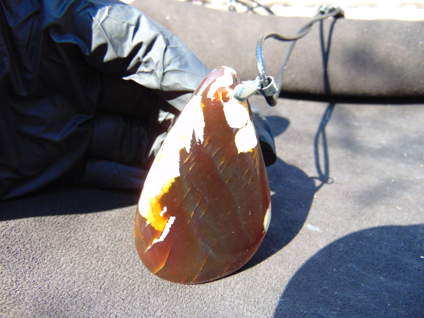 22 gr Pendant Indonesian Amber for Healing PE15