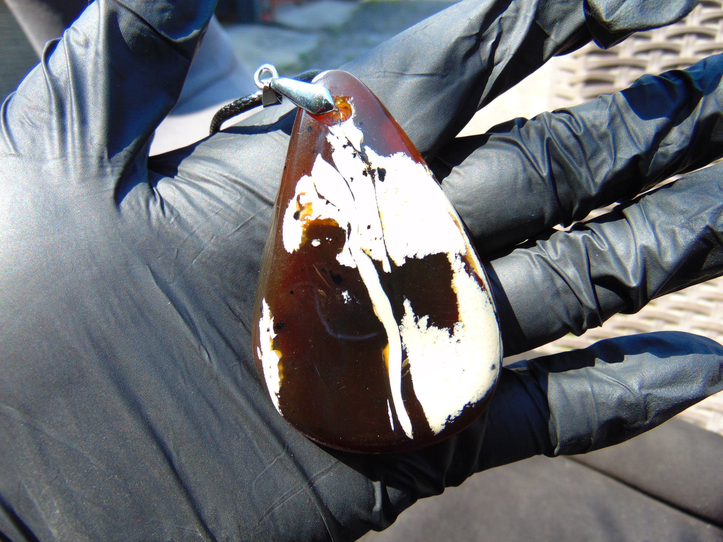 22 gr Pendant Indonesian Amber for Healing PE15