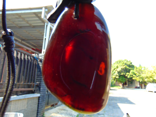 63 gr Pendant Indonesian Cherry Red Amber for Healing P501