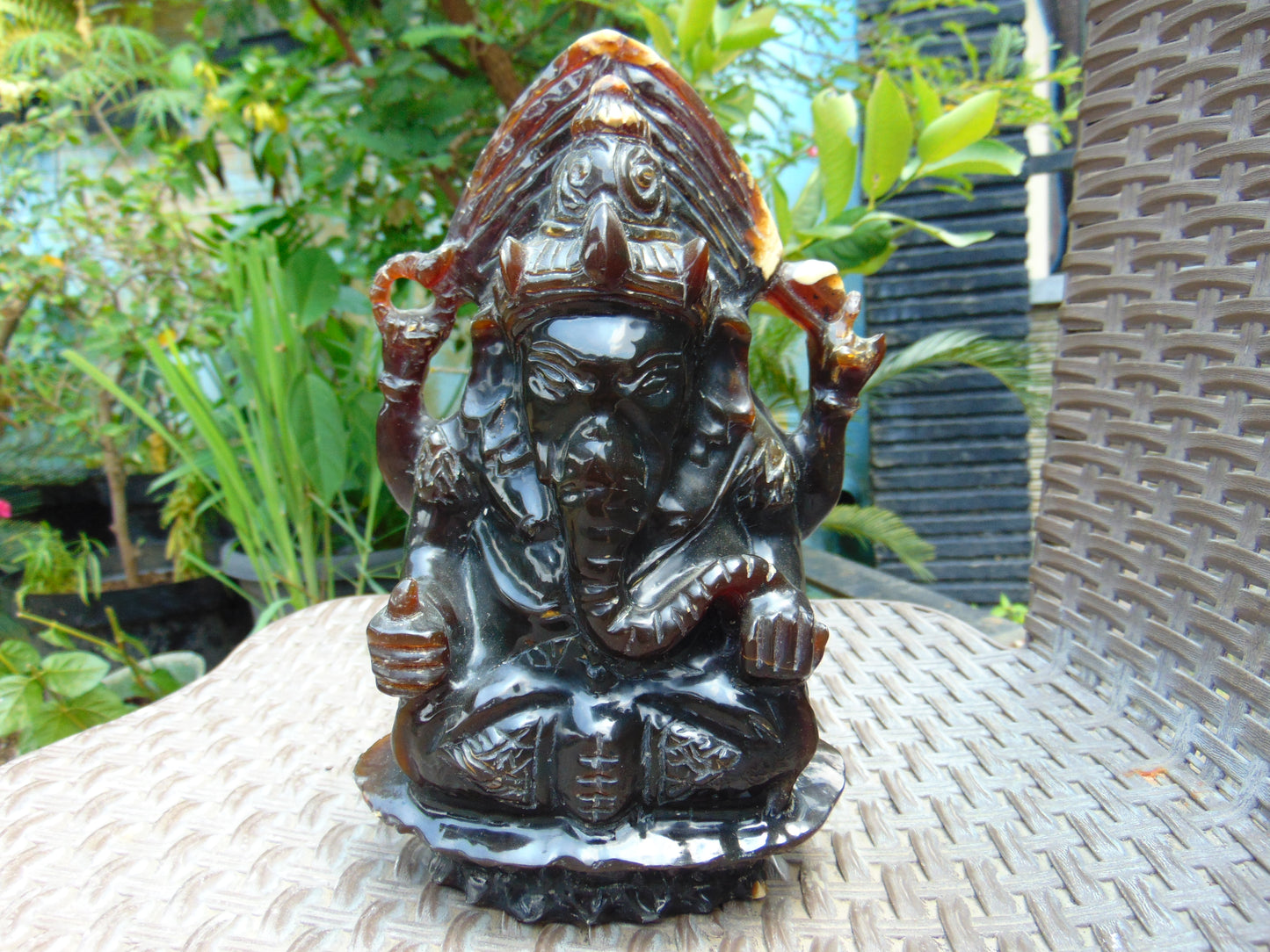934 grams Ganesha Carving 24x15x8 cm 3D Indonesian Amber for healing 26CG1