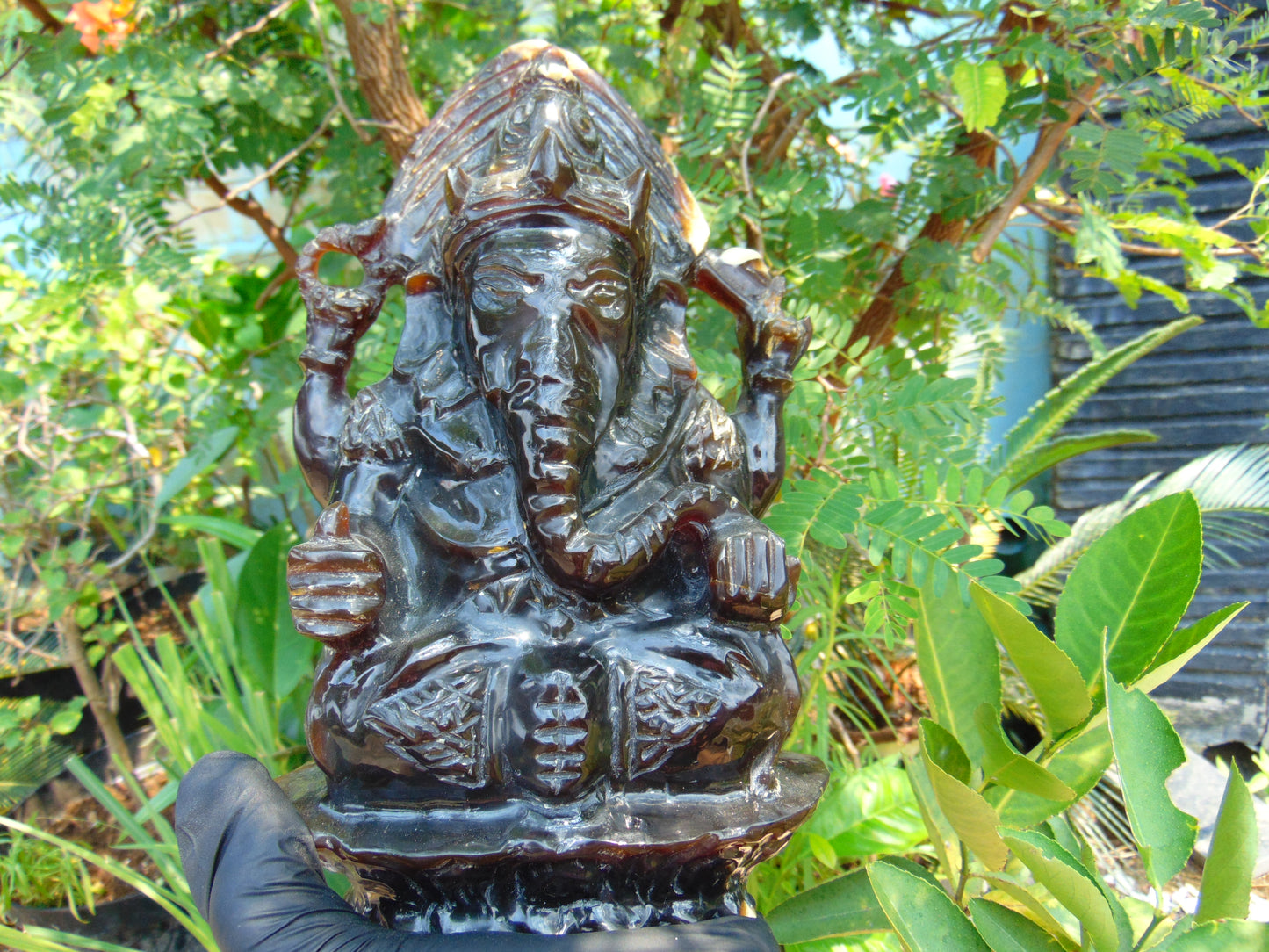 934 grams Ganesha Carving 24x15x8 cm 3D Indonesian Amber for healing 26CG1