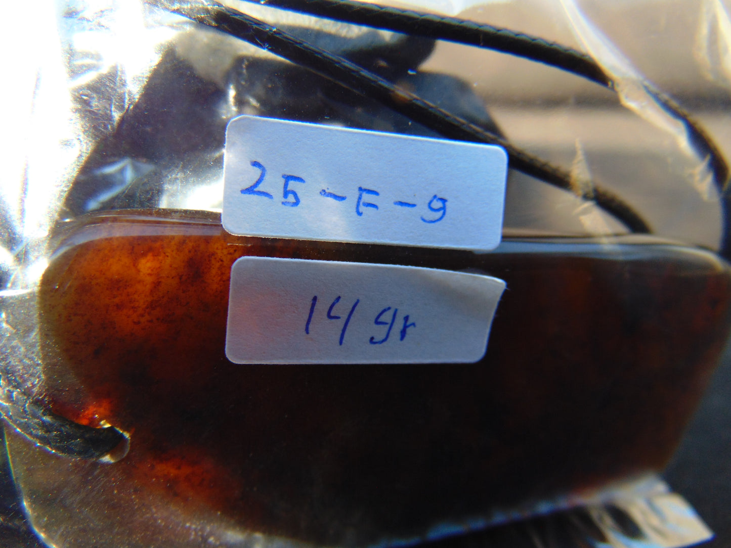14 gr Pendant Indonesian Amber for Healing 25F9