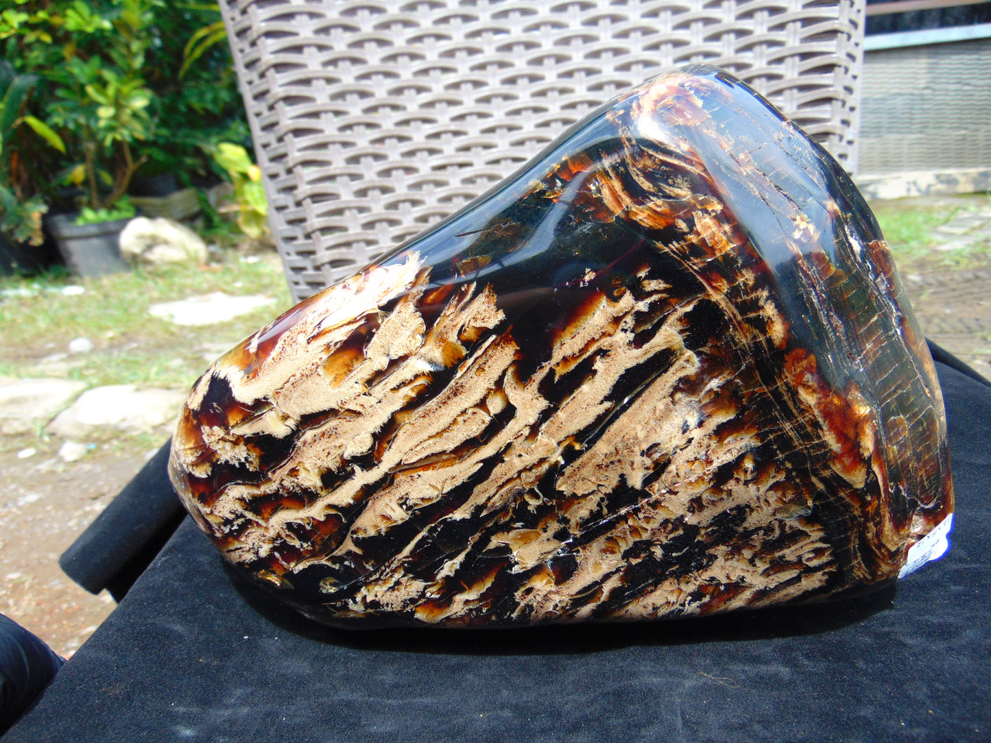3805 gr full polished 22x15x12 cm Indonesian Zebra Amber for Healing 26AR222