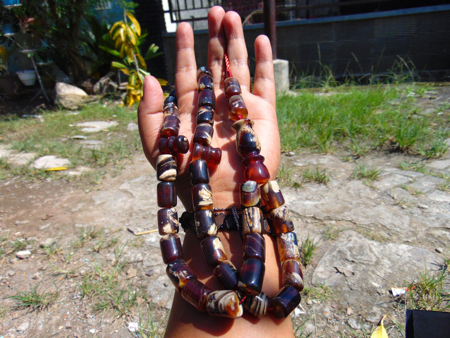 99 gr Tasbih Komboloi Rosary 35 Beads 12x16 mm Indonesian Amber white Blue for Healing 26TBER7