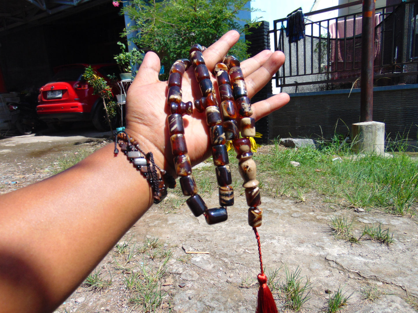 99 gr Tasbih Komboloi Rosary 35 Beads 12x16 mm Indonesian Amber white Blue for Healing 26TBER7