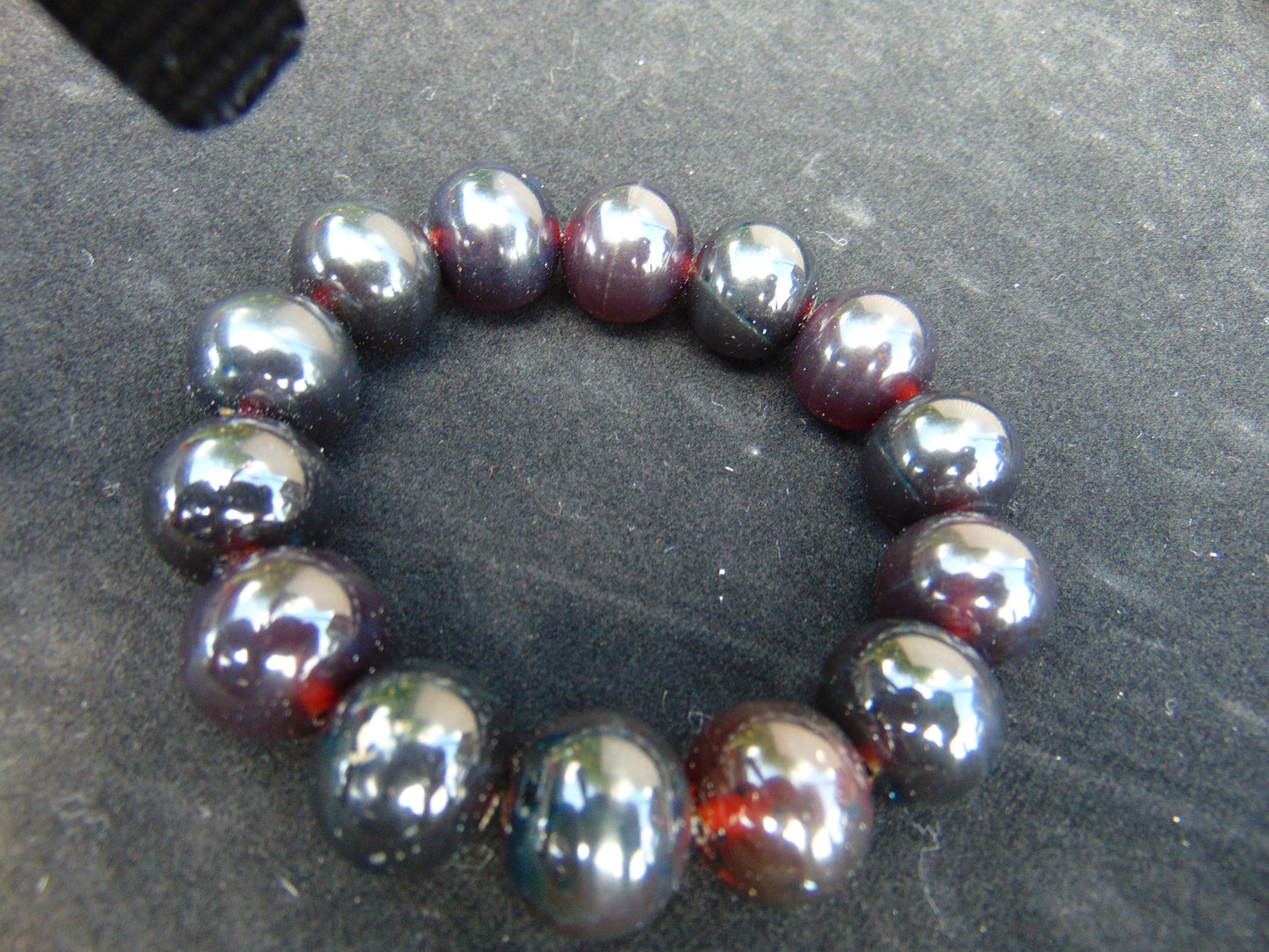 35  gram 14 Beads Mala Bracelet Indonesian Cherry Red Amber 16 mm for Healing A14G269