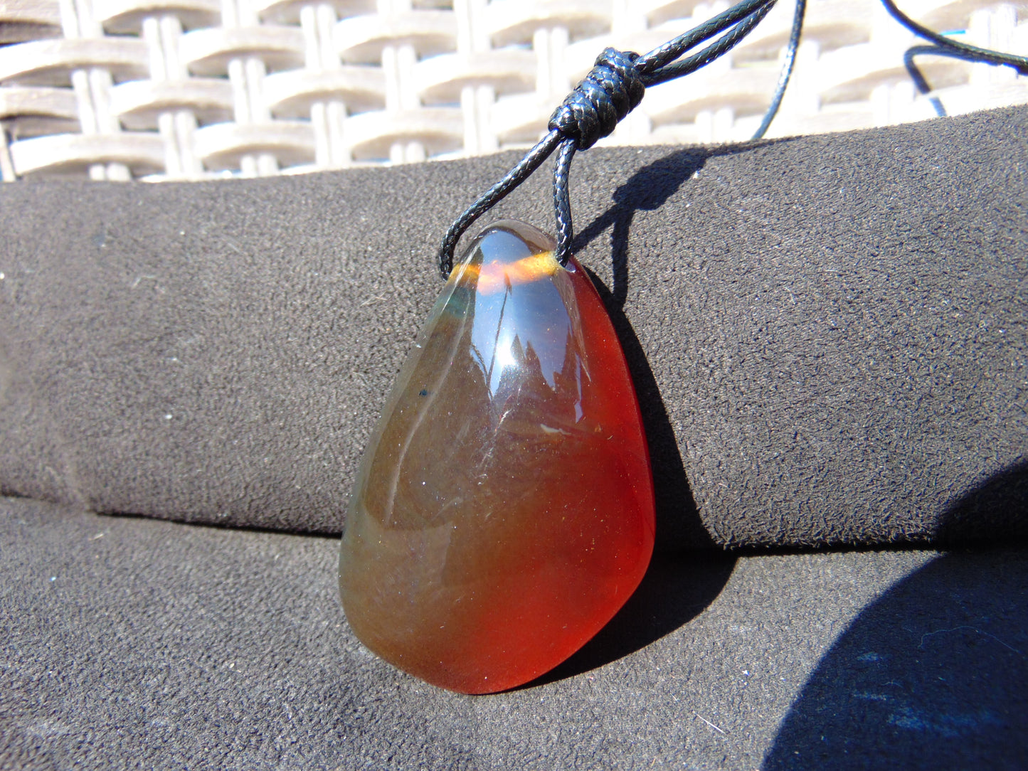 29 gr Pendant Indonesian Crystal Red Amber for Healing PE28