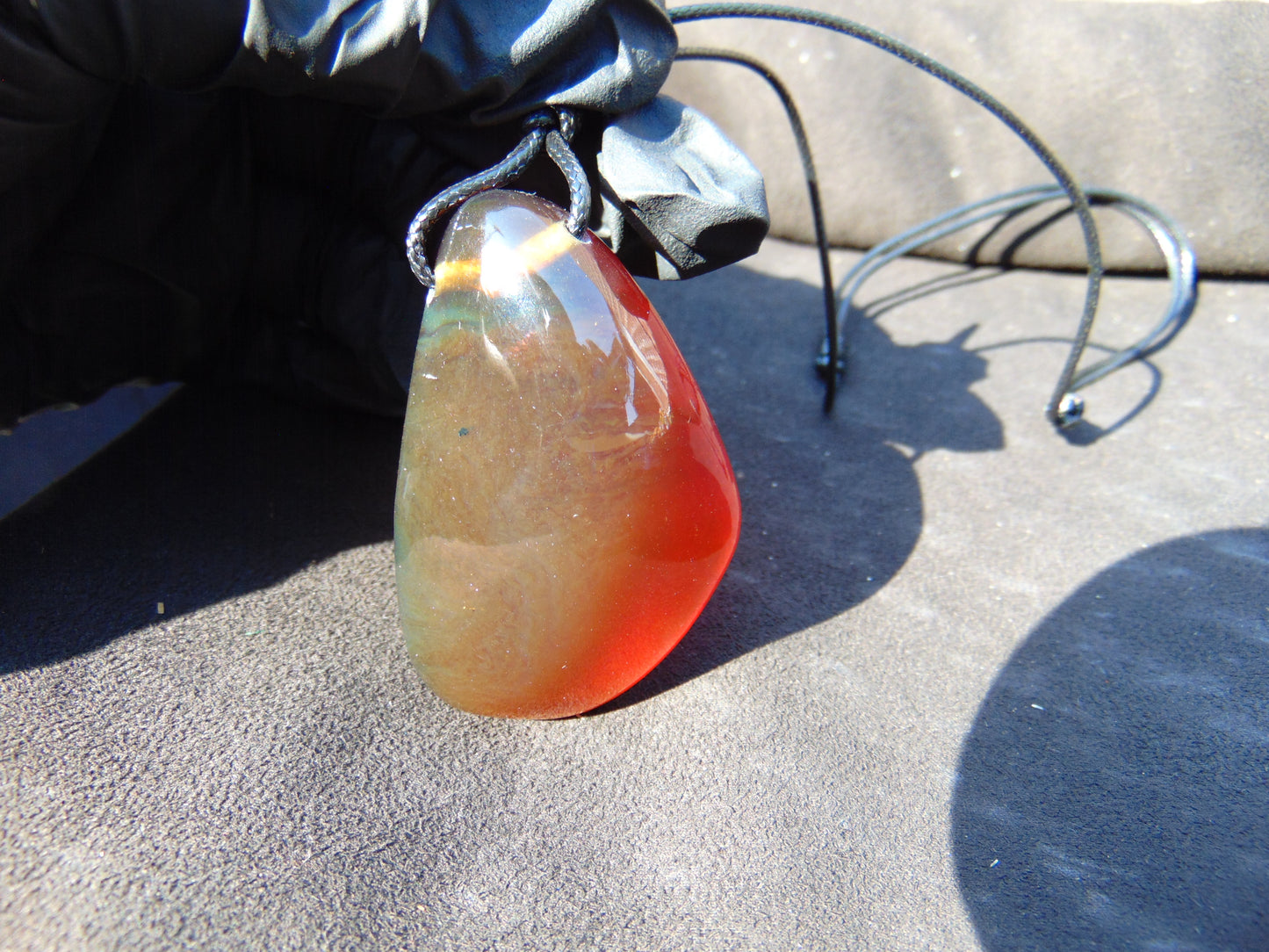 29 gr Pendant Indonesian Crystal Red Amber for Healing PE28