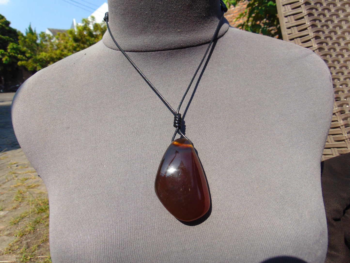 29 gr Pendant Indonesian Crystal Red Amber for Healing PE28