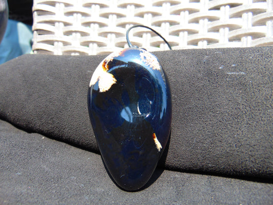 54 gr Pendant Indonesian Blue Amber for Healing A41