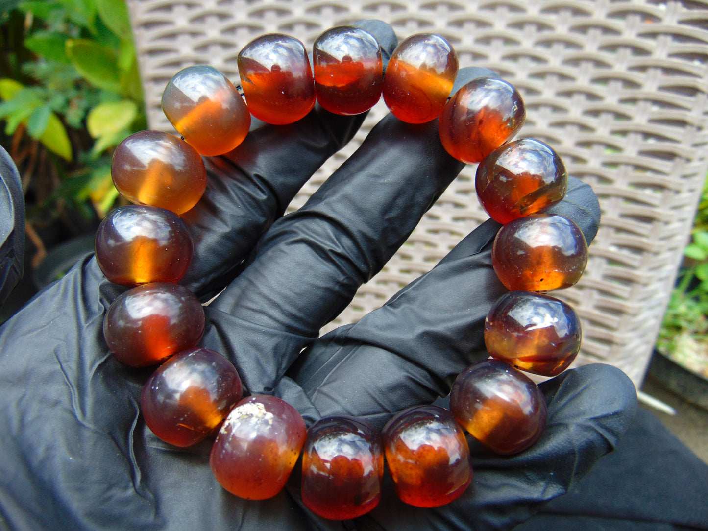 16 Beads Mala Bracelet Indonesian Red Blue Amber for Healing A16G207
