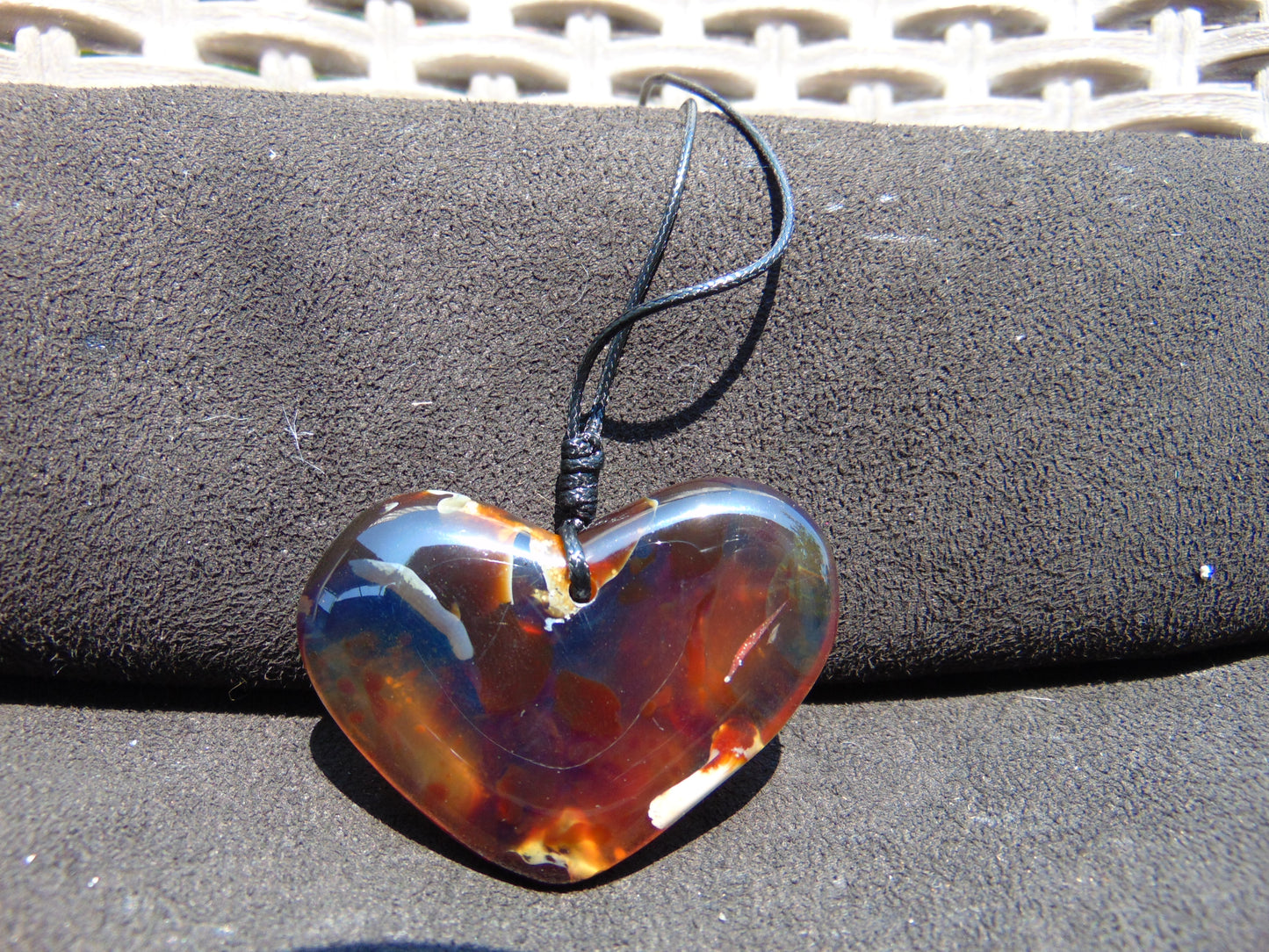 12 gr Heart Pendant Indonesian Blue Amber for Healing PCN658