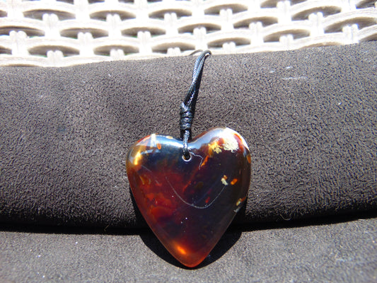 13 gr Heart Pendant Indonesian Blue Amber for Healing PCN679
