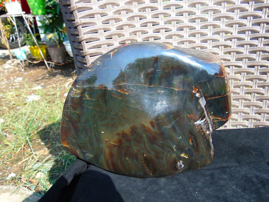 1126 gr Full Polished Indonesian Green Amber for Healing 26ML200
