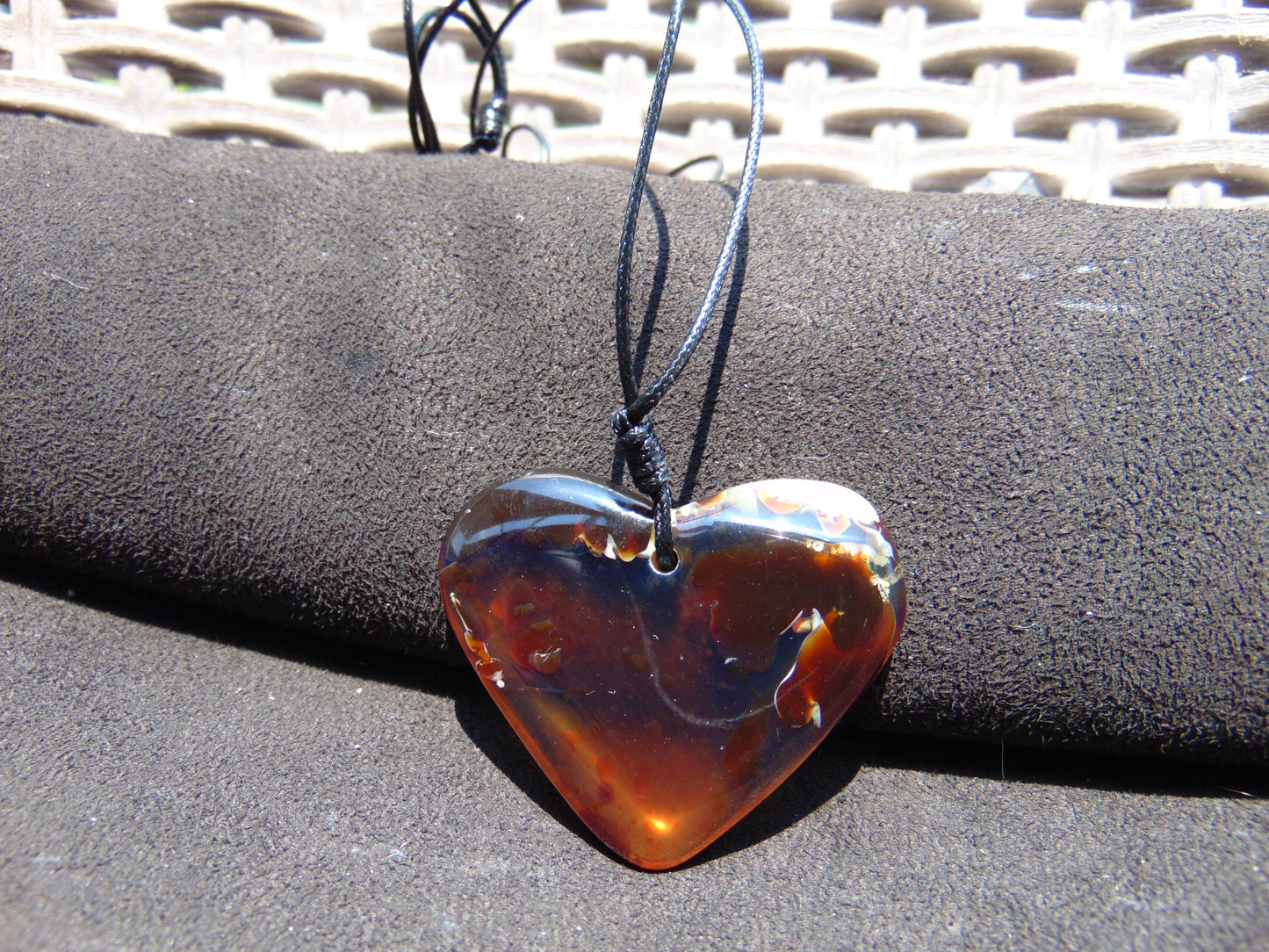 11 gr Heart Pendant Indonesian Blue Amber for Healing PCN661