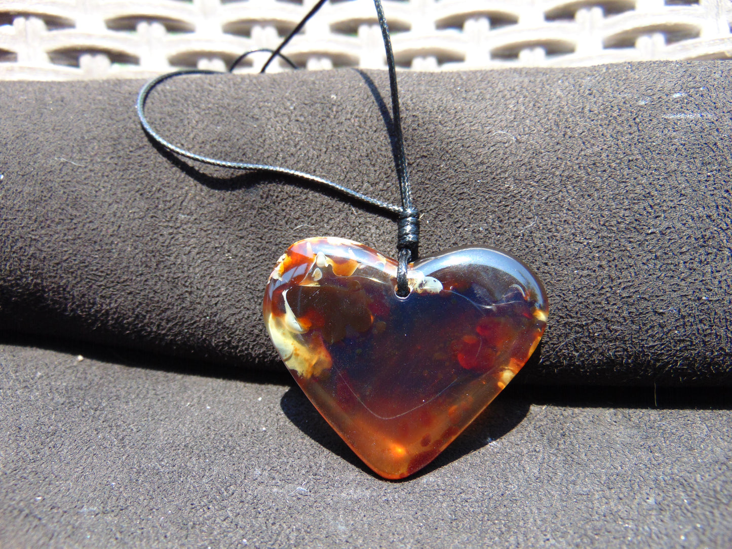 11 gr Heart Pendant Indonesian Blue Amber for Healing PCN661