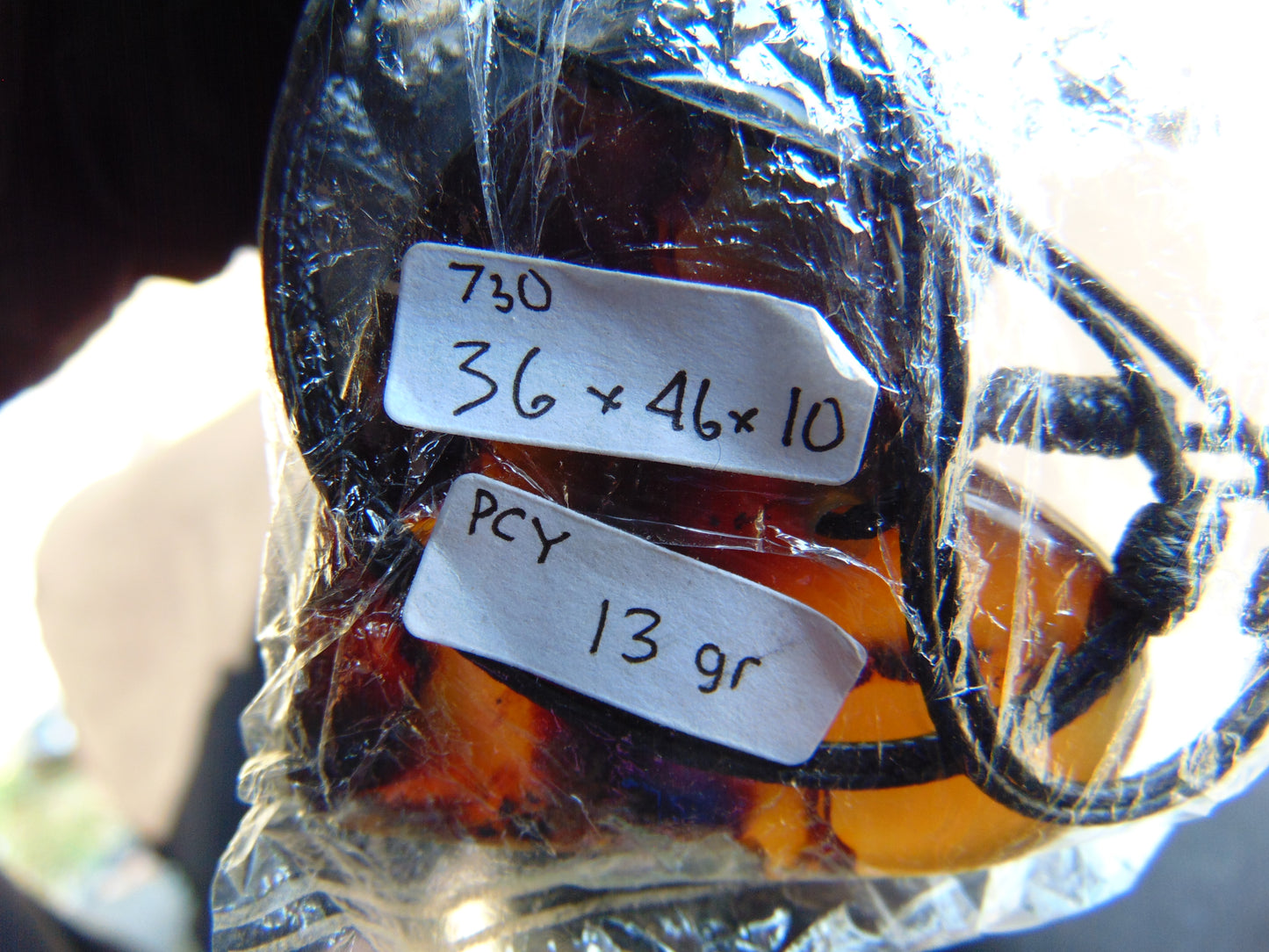 13 gr Heart Pendant Indonesian Blue Amber for Healing PCY730