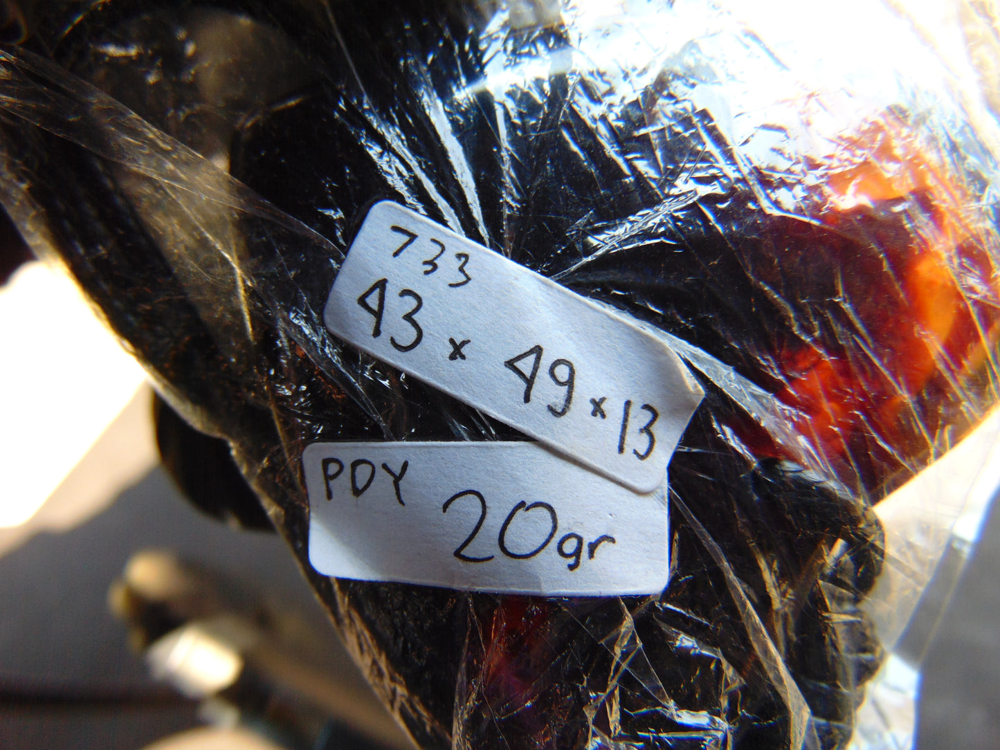 20 gr Heart Pendant Indonesian Black Blue Amber for Healing PDY733