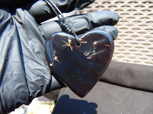 24 gr Heart Pendant Indonesian Cherry Red Amber for Healing PDY744